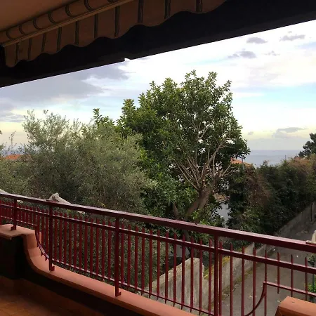 La Casa Dei Colori Appartement Letojanni